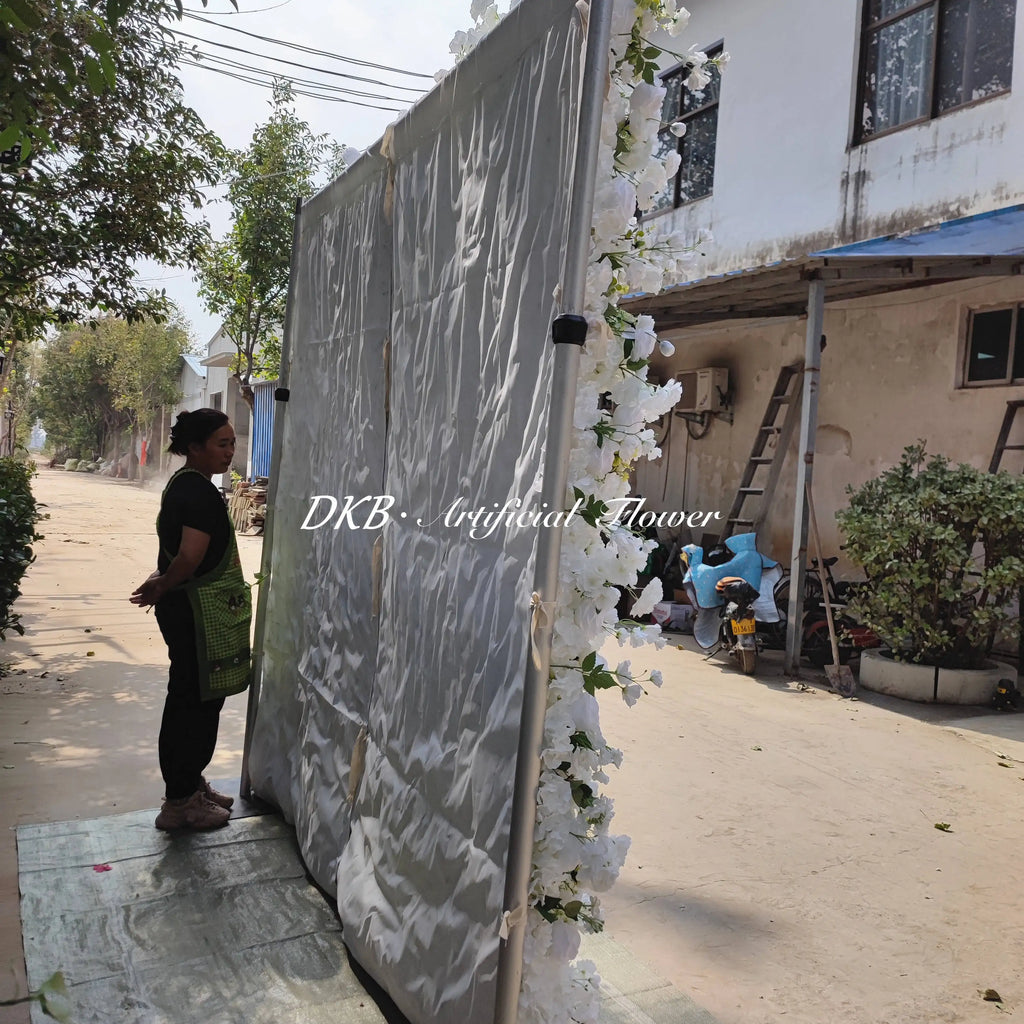 DKB Custom Wedding Decoration Roll up Flower Wall 3D Floral Cloth Flower Wall White Rose Flower Wall Backdrop for Wedding Decor
